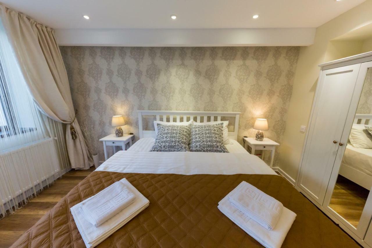 Apartament Carol 锡纳亚 外观 照片
